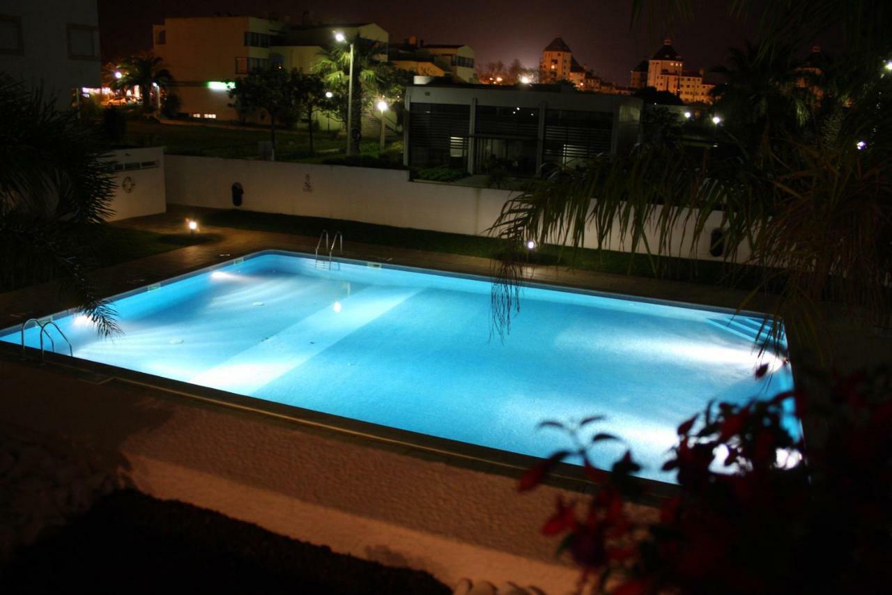 Timeless Vacations Vilamoura Marina Flat Wifi & Pool Exterior photo